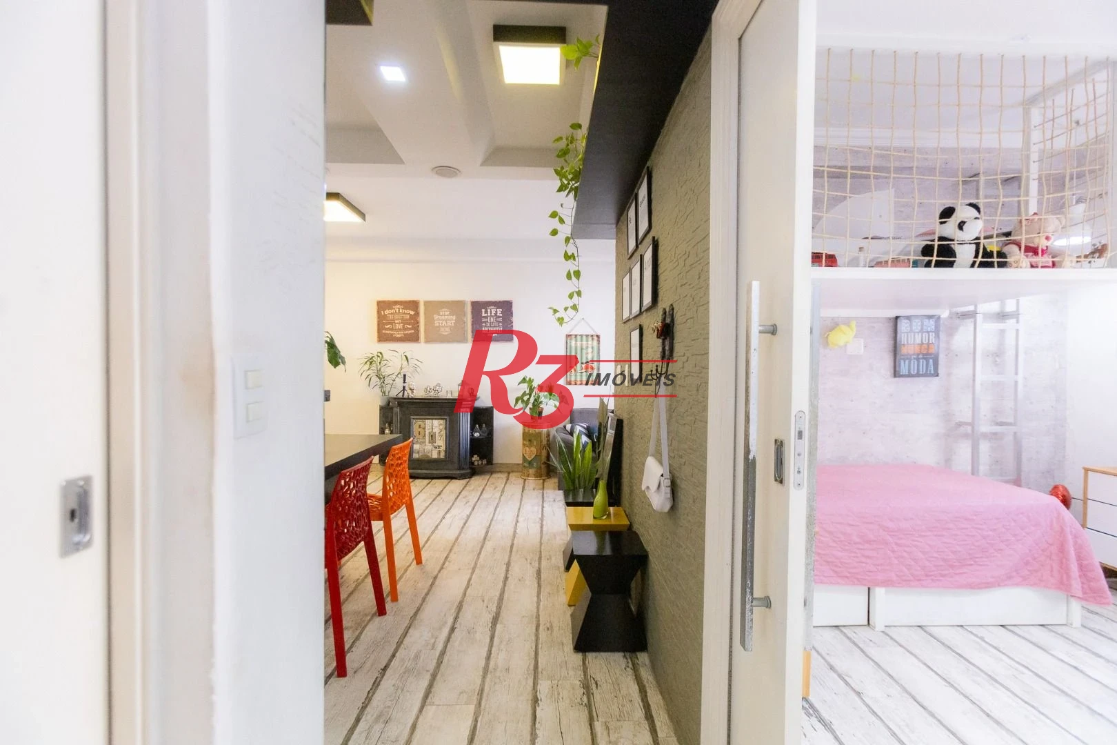 Apartamento com 3 dormitórios à venda, 83 m² por R$ 825.000,00 - Marapé - Santos/SP