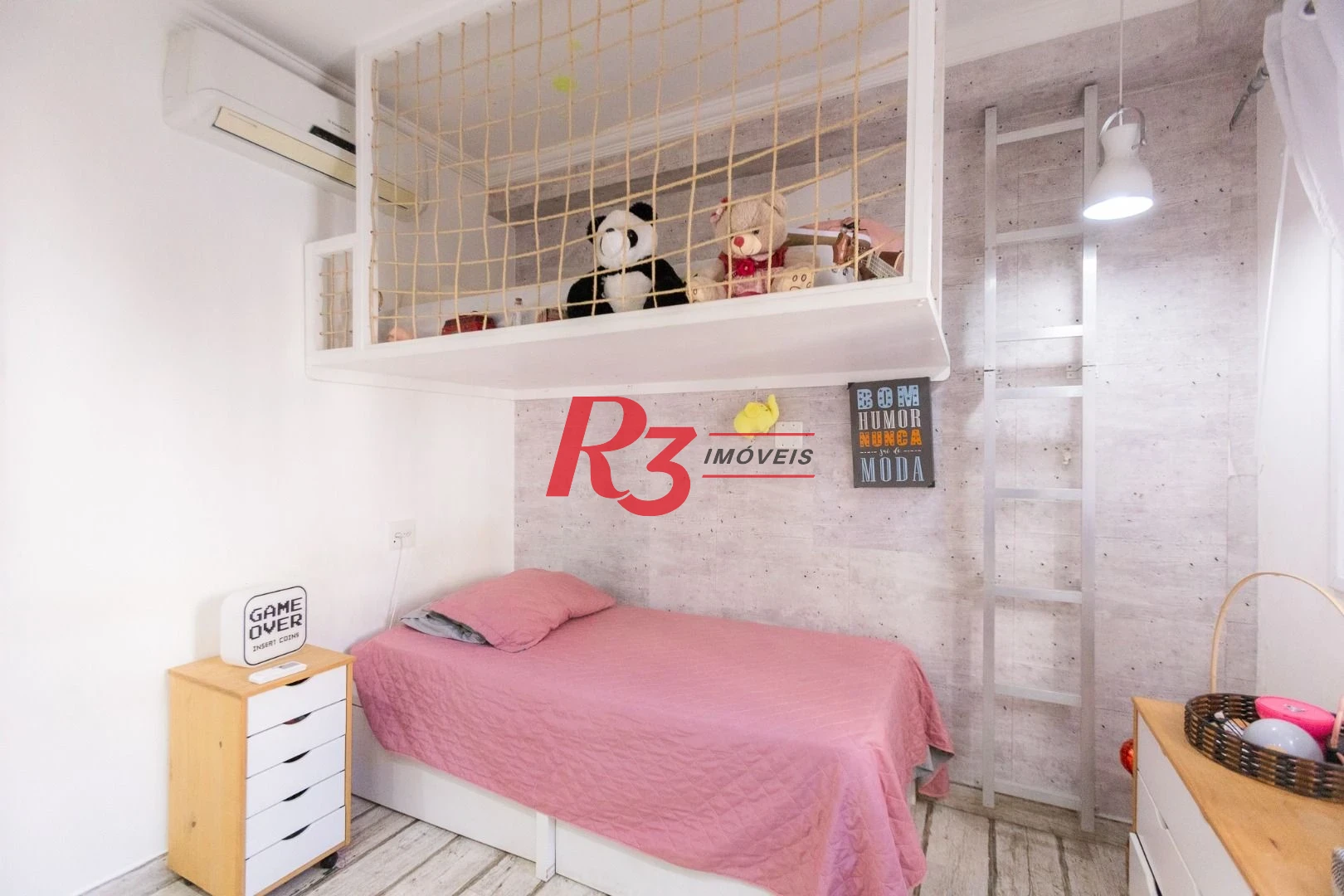 Apartamento com 3 dormitórios à venda, 83 m² por R$ 825.000,00 - Marapé - Santos/SP