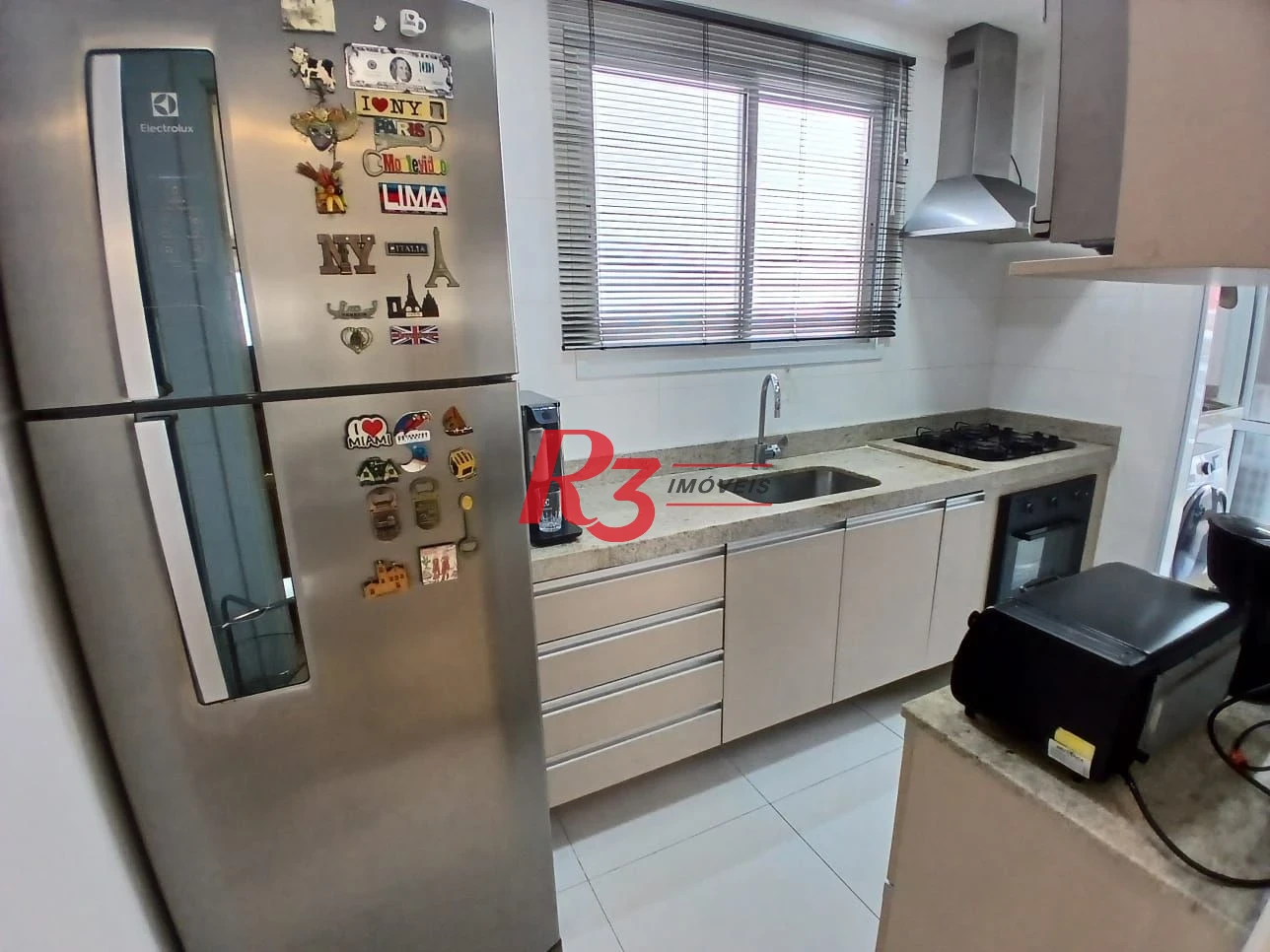 Apartamento com 2 dormitórios à venda, 97 m² por R$ 1.200.000,00 - Canto do Forte - Praia Grande/SP