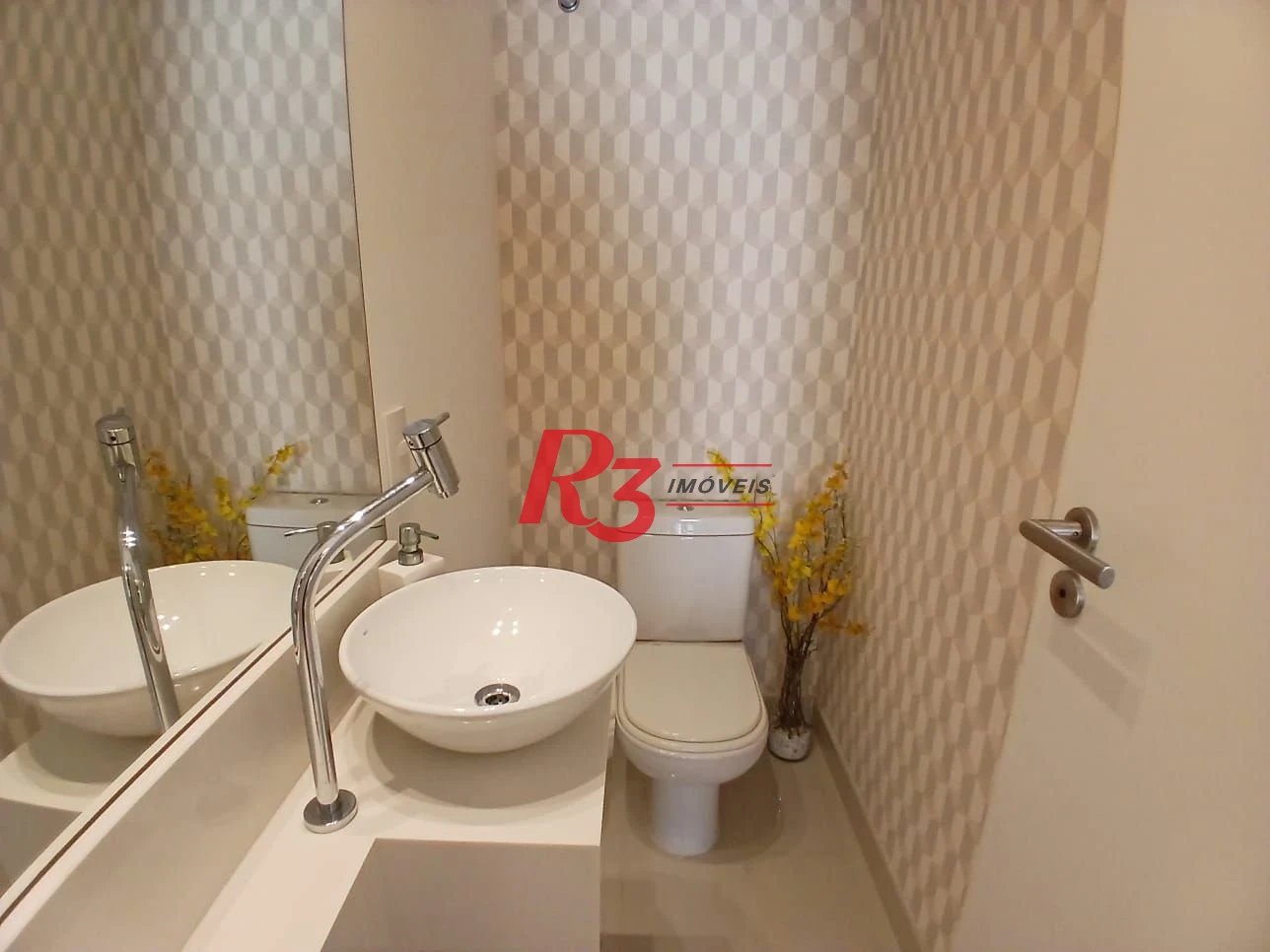 Apartamento com 2 dormitórios à venda, 97 m² por R$ 1.200.000,00 - Canto do Forte - Praia Grande/SP