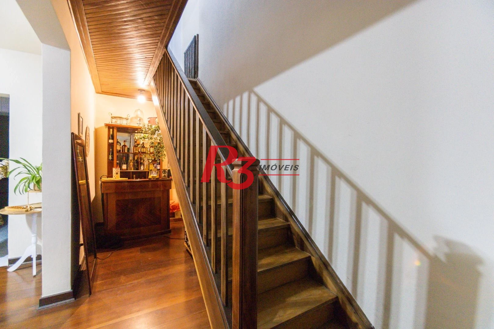 Casa com 3 dormitórios à venda, 178 m² por R$ 1.980.000,00 - Pompéia - Santos/SP