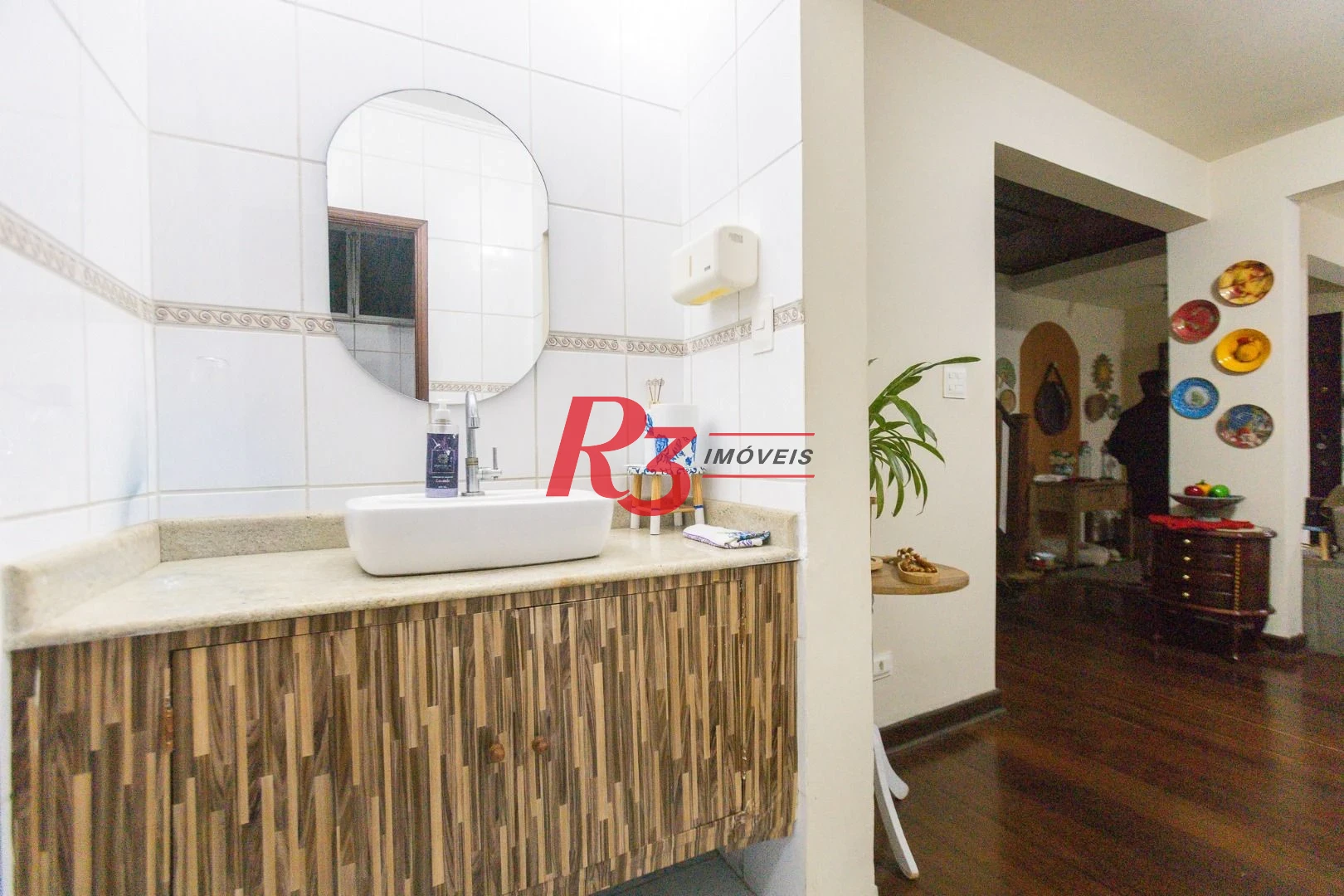 Casa com 3 dormitórios à venda, 178 m² por R$ 1.980.000,00 - Pompéia - Santos/SP
