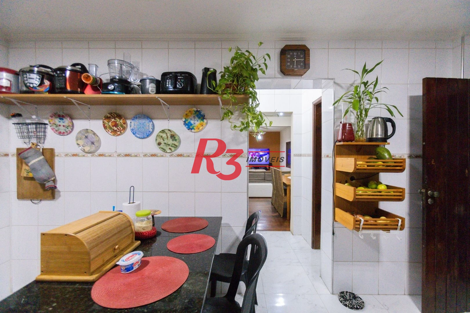 Casa com 3 dormitórios à venda, 178 m² por R$ 1.980.000,00 - Pompéia - Santos/SP