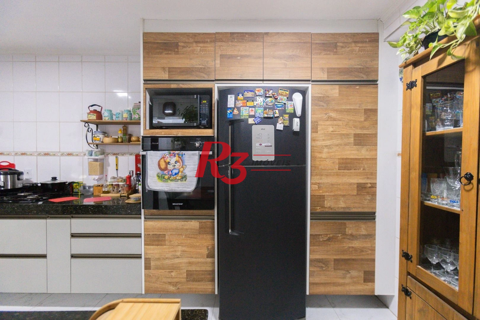 Casa com 3 dormitórios à venda, 178 m² por R$ 1.980.000,00 - Pompéia - Santos/SP