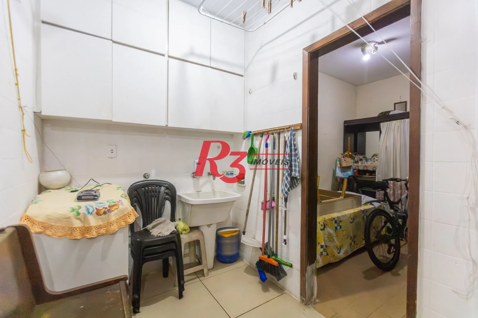 Casa com 3 dormitórios à venda, 178 m² por R$ 1.980.000,00 - Pompéia - Santos/SP