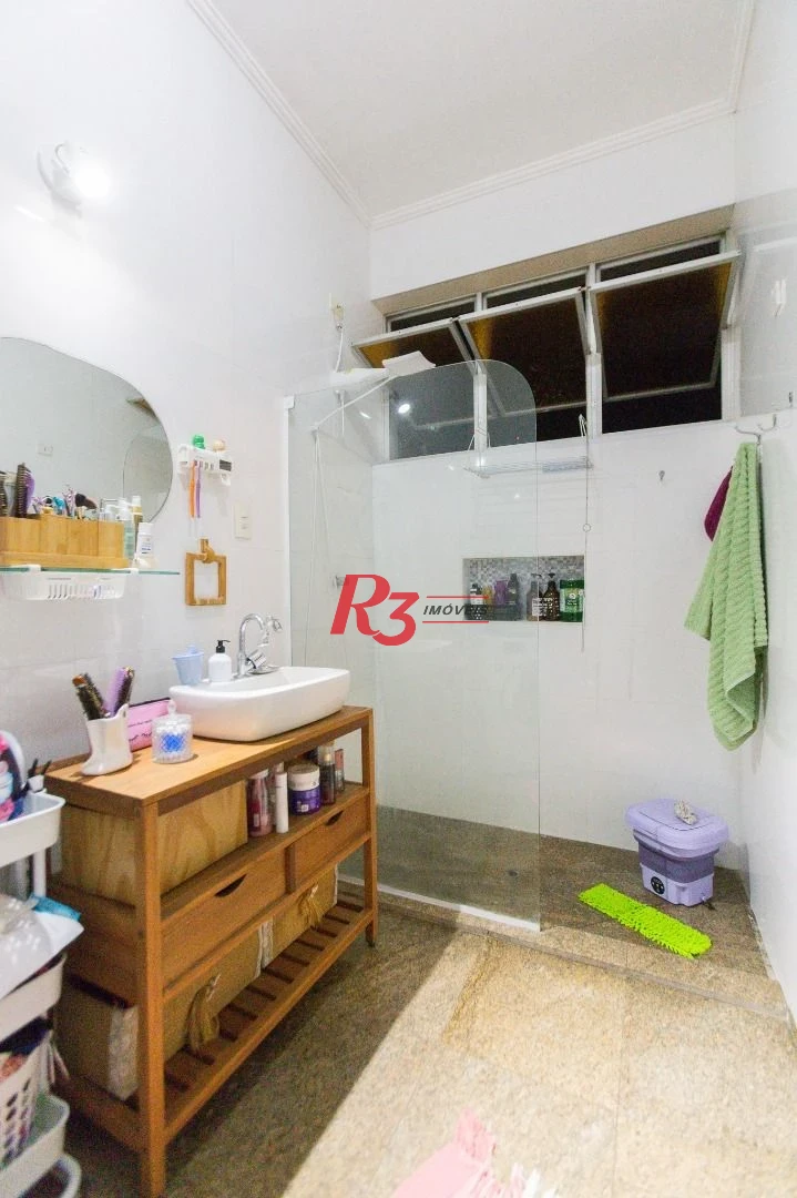 Casa com 3 dormitórios à venda, 178 m² por R$ 1.980.000,00 - Pompéia - Santos/SP