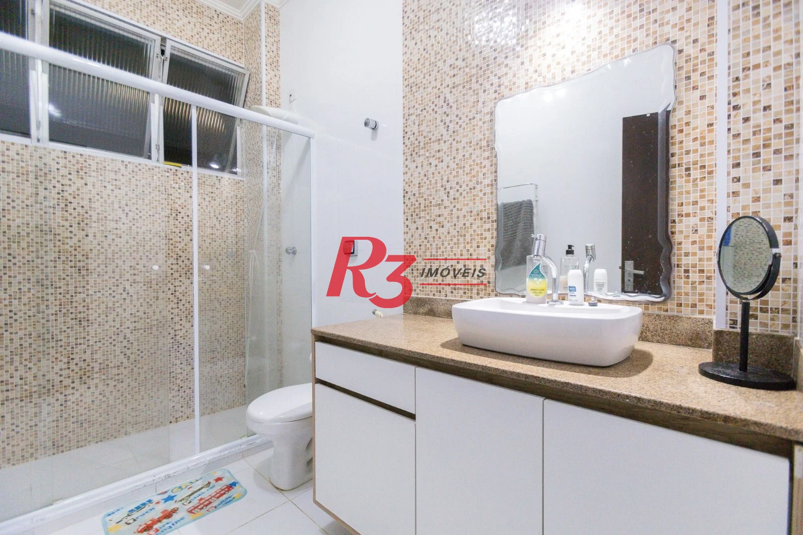 Casa com 3 dormitórios à venda, 178 m² por R$ 1.980.000,00 - Pompéia - Santos/SP