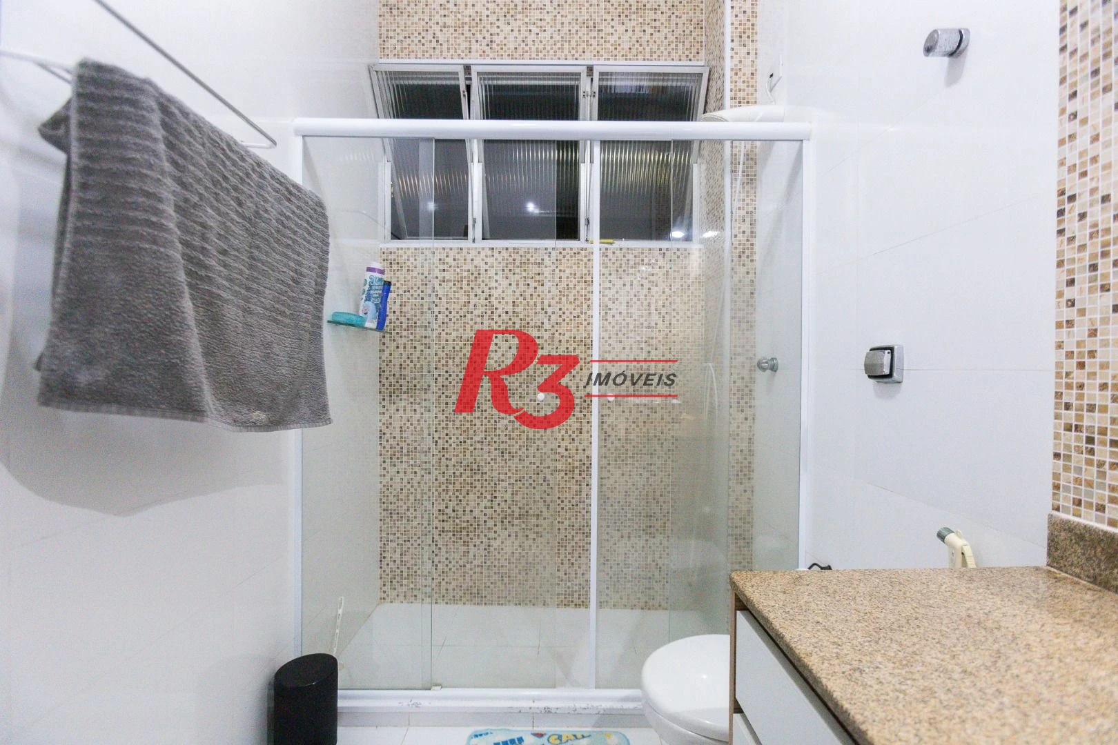 Casa com 3 dormitórios à venda, 178 m² por R$ 1.980.000,00 - Pompéia - Santos/SP