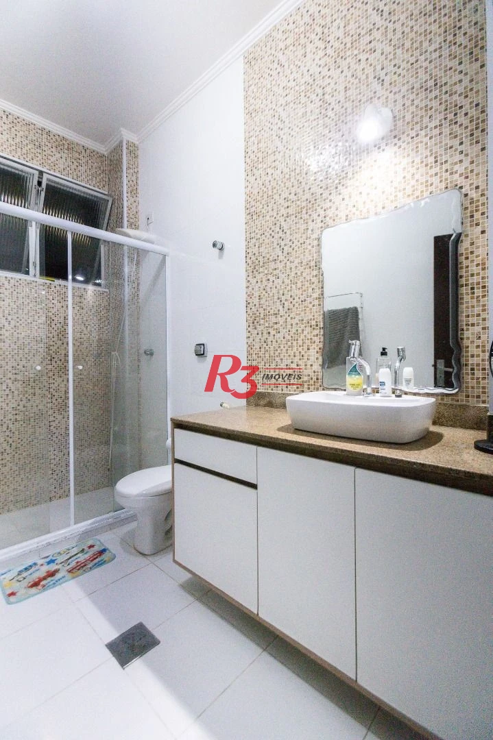 Casa com 3 dormitórios à venda, 178 m² por R$ 1.980.000,00 - Pompéia - Santos/SP