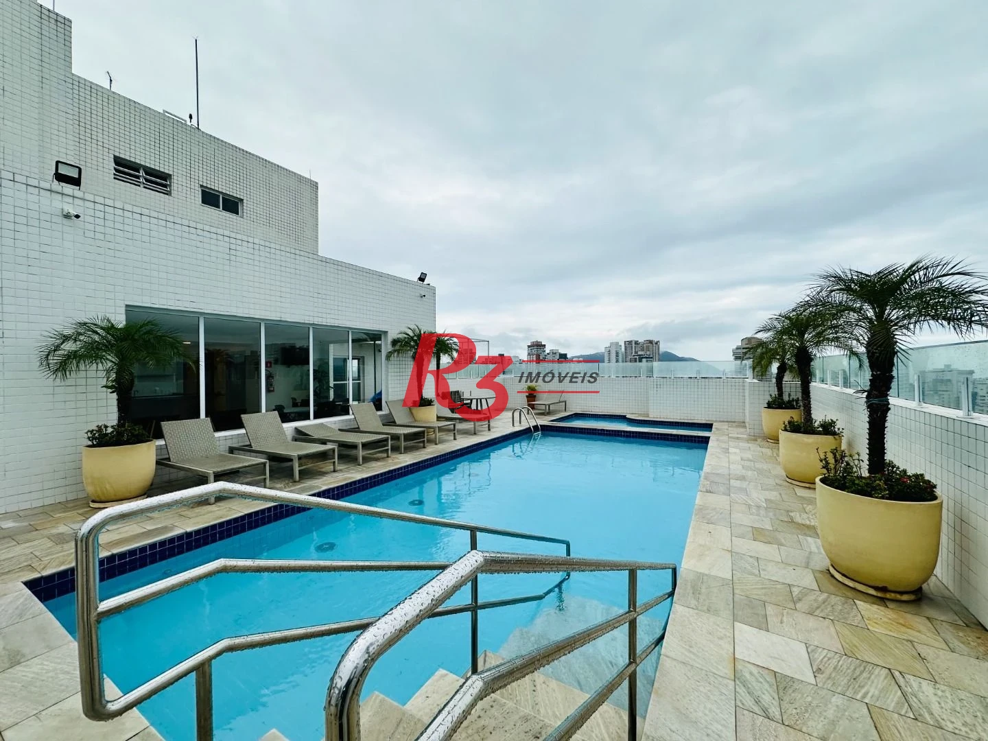 Apartamento com 2 dormitórios à venda, 72 m² por R$ 870.000,00 - Boqueirão - Santos/SP