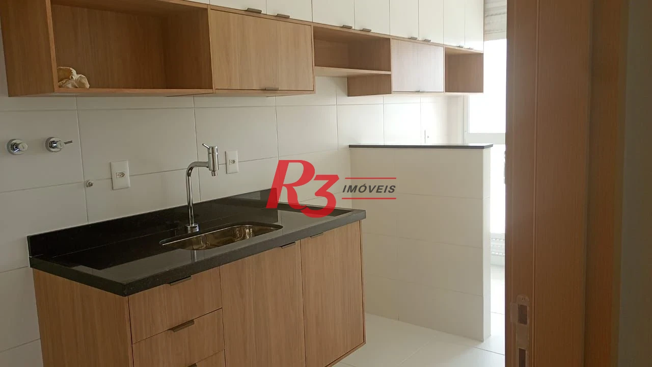 Apartamento com 2 dormitórios à venda, 72 m² por R$ 870.000,00 - Boqueirão - Santos/SP