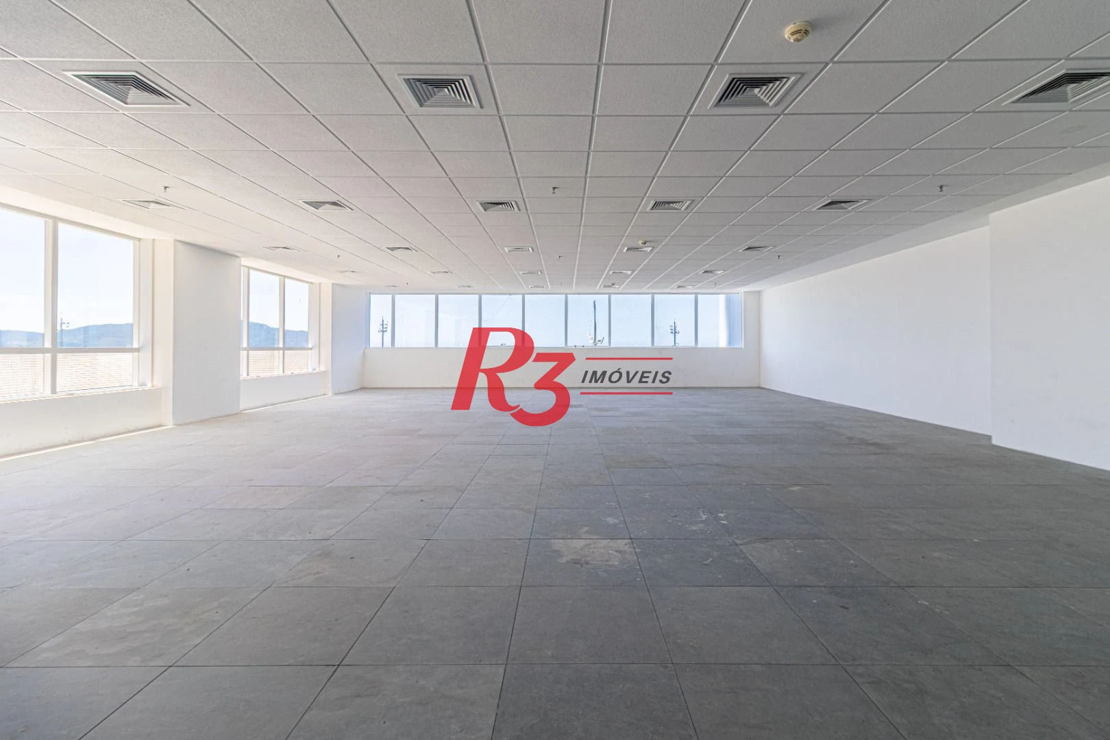 Sala para alugar, 297 m² por R$ 22.894,35/mês - José Menino - Santos/SP