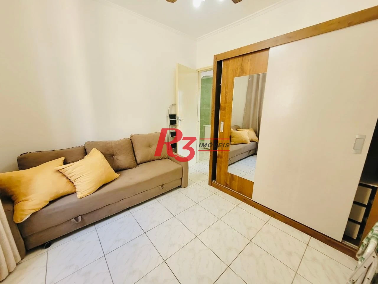 Apartamento com 2 dormitórios à venda, 66 m² por R$ 450.000,00 - José Menino - Santos/SP