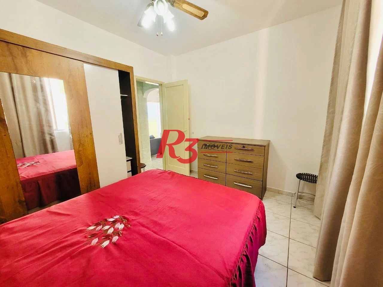 Apartamento com 2 dormitórios à venda, 66 m² por R$ 450.000,00 - José Menino - Santos/SP