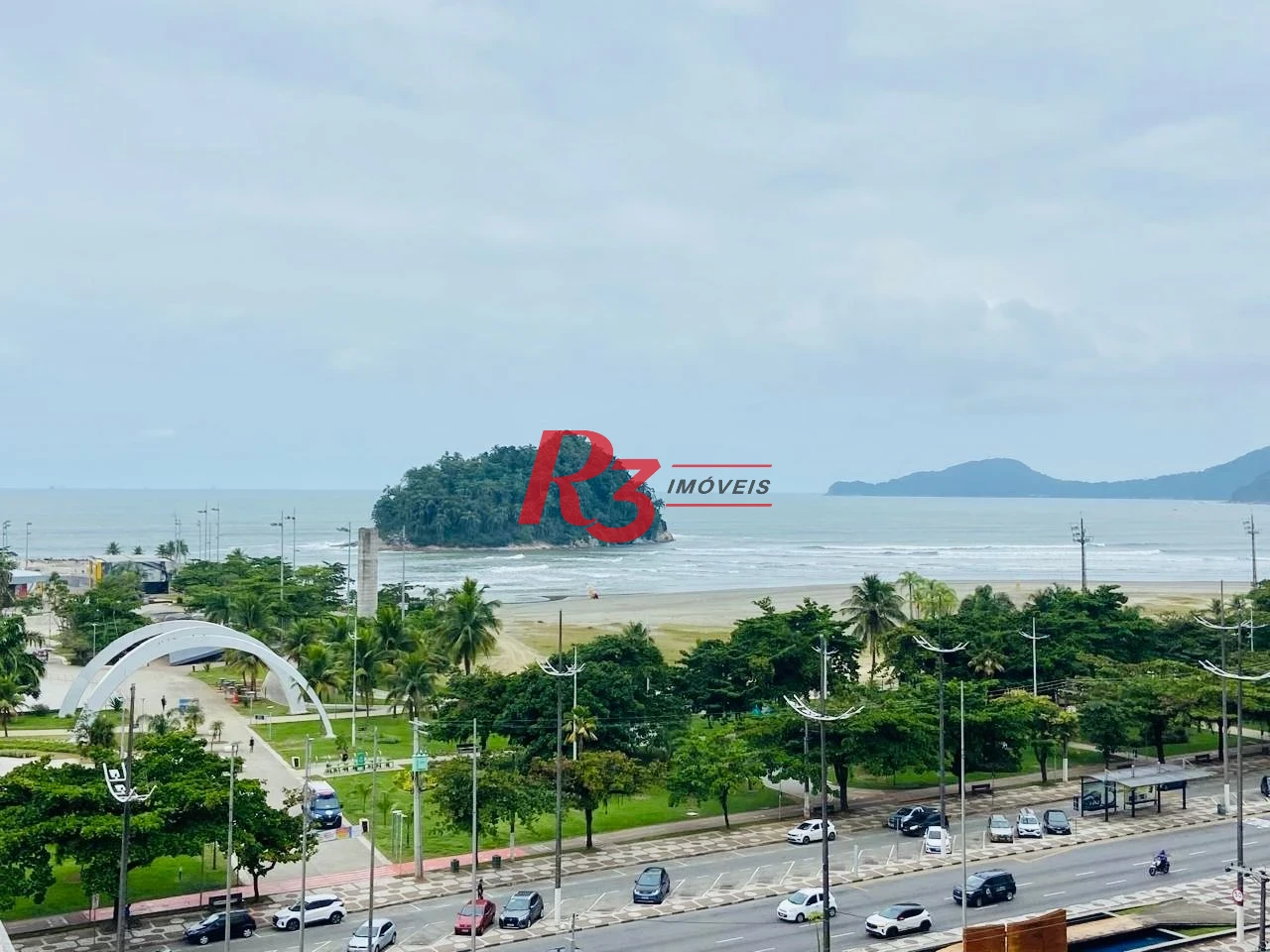 Apartamento com 2 dormitórios à venda, 66 m² por R$ 450.000,00 - José Menino - Santos/SP