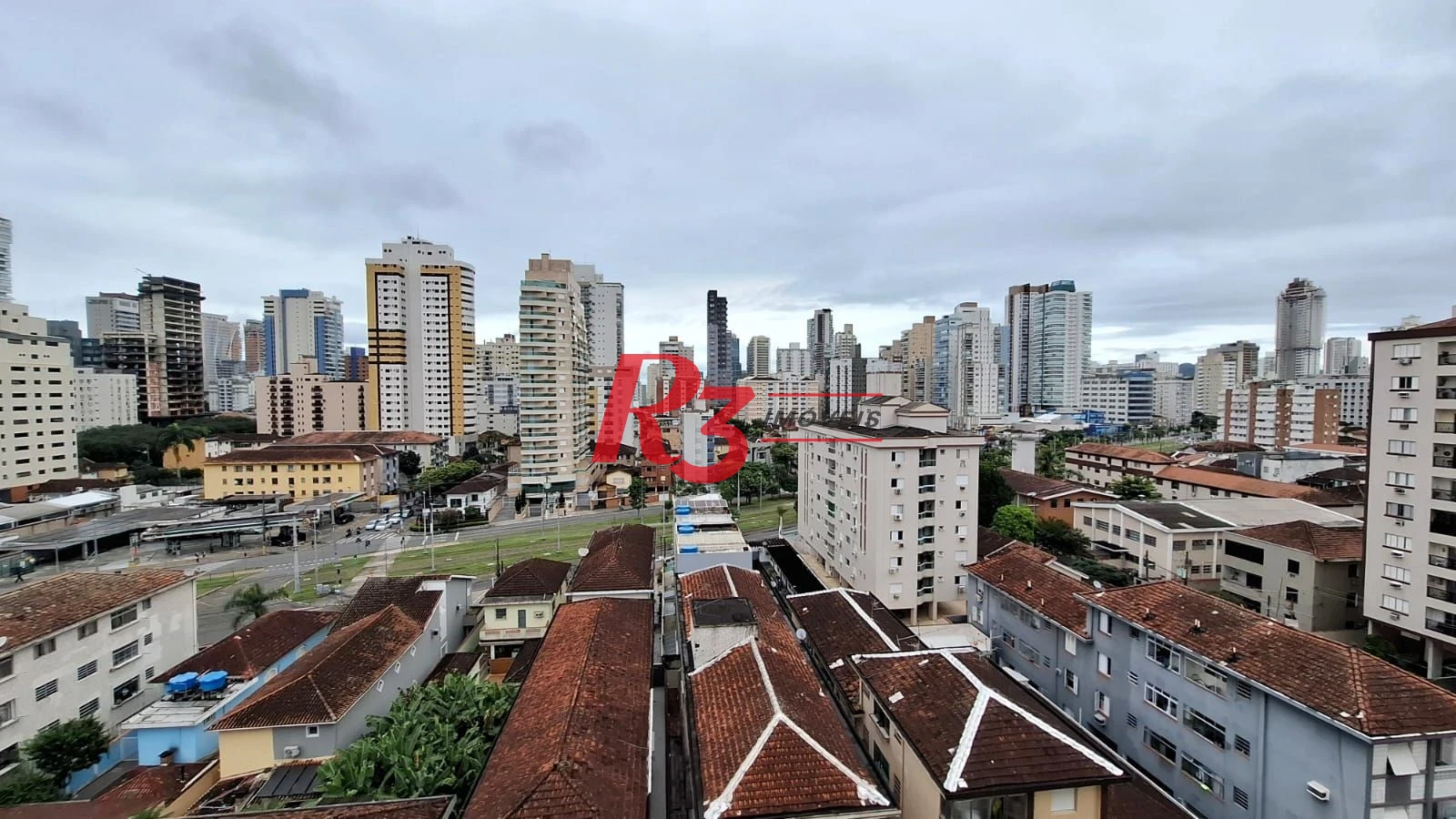 Apartamento com 2 dormitórios à venda, 96 m² por R$ 710.000,00 - Campo Grande - Santos/SP