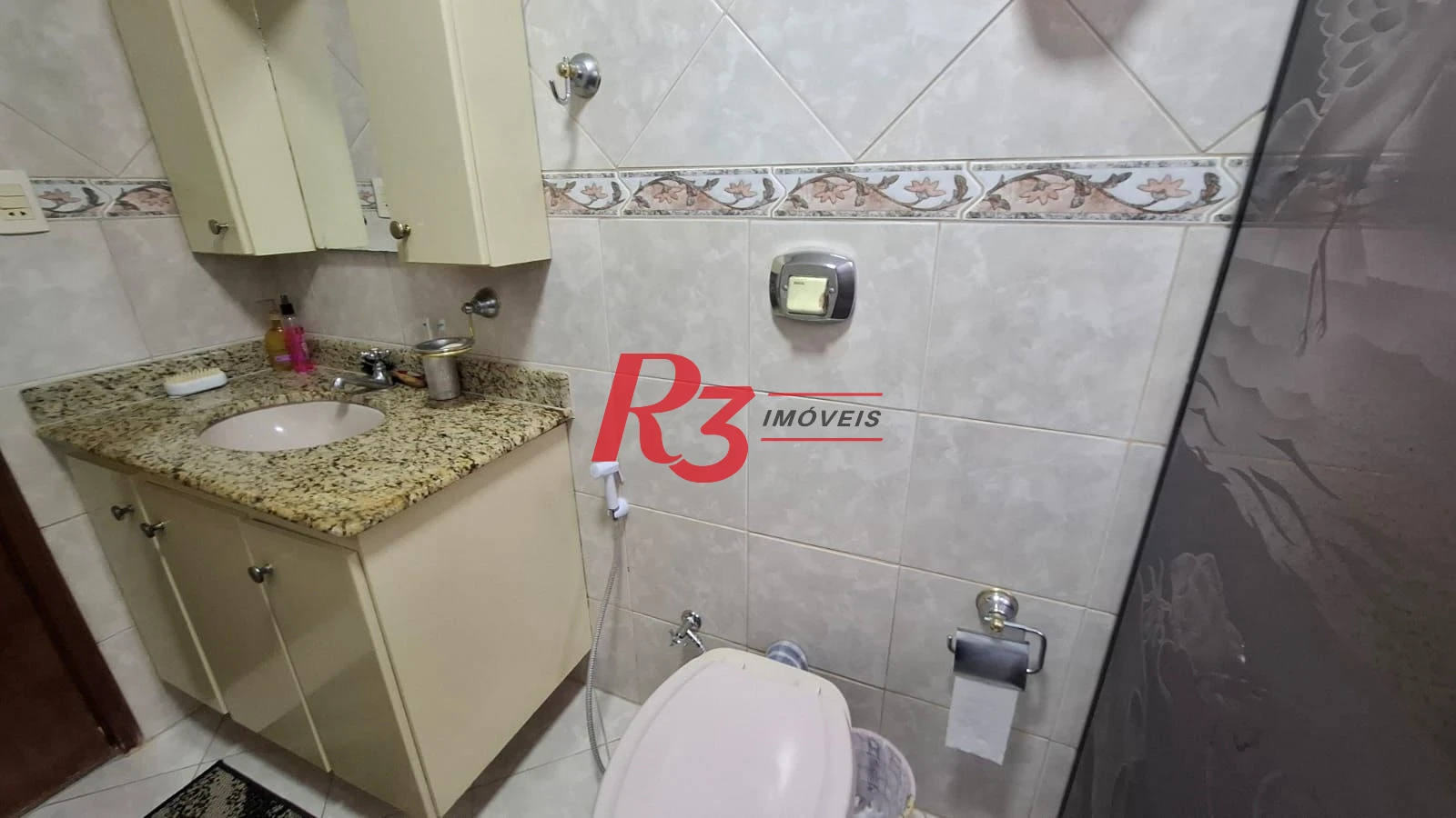 Apartamento com 2 dormitórios à venda, 96 m² por R$ 710.000,00 - Campo Grande - Santos/SP