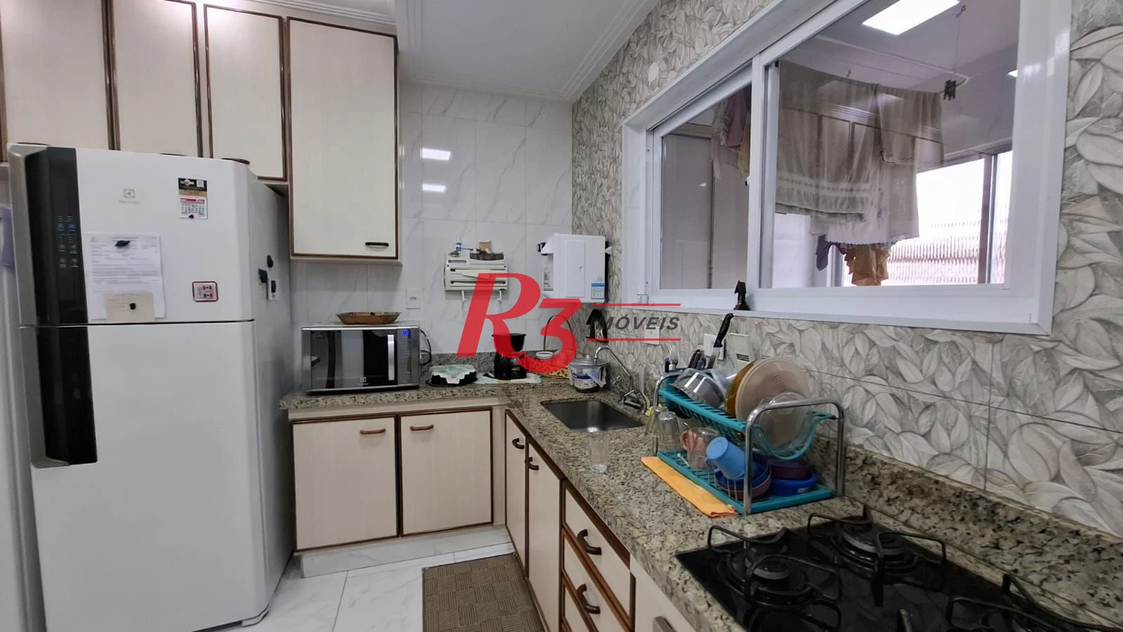 Apartamento com 2 dormitórios à venda, 96 m² por R$ 710.000,00 - Campo Grande - Santos/SP