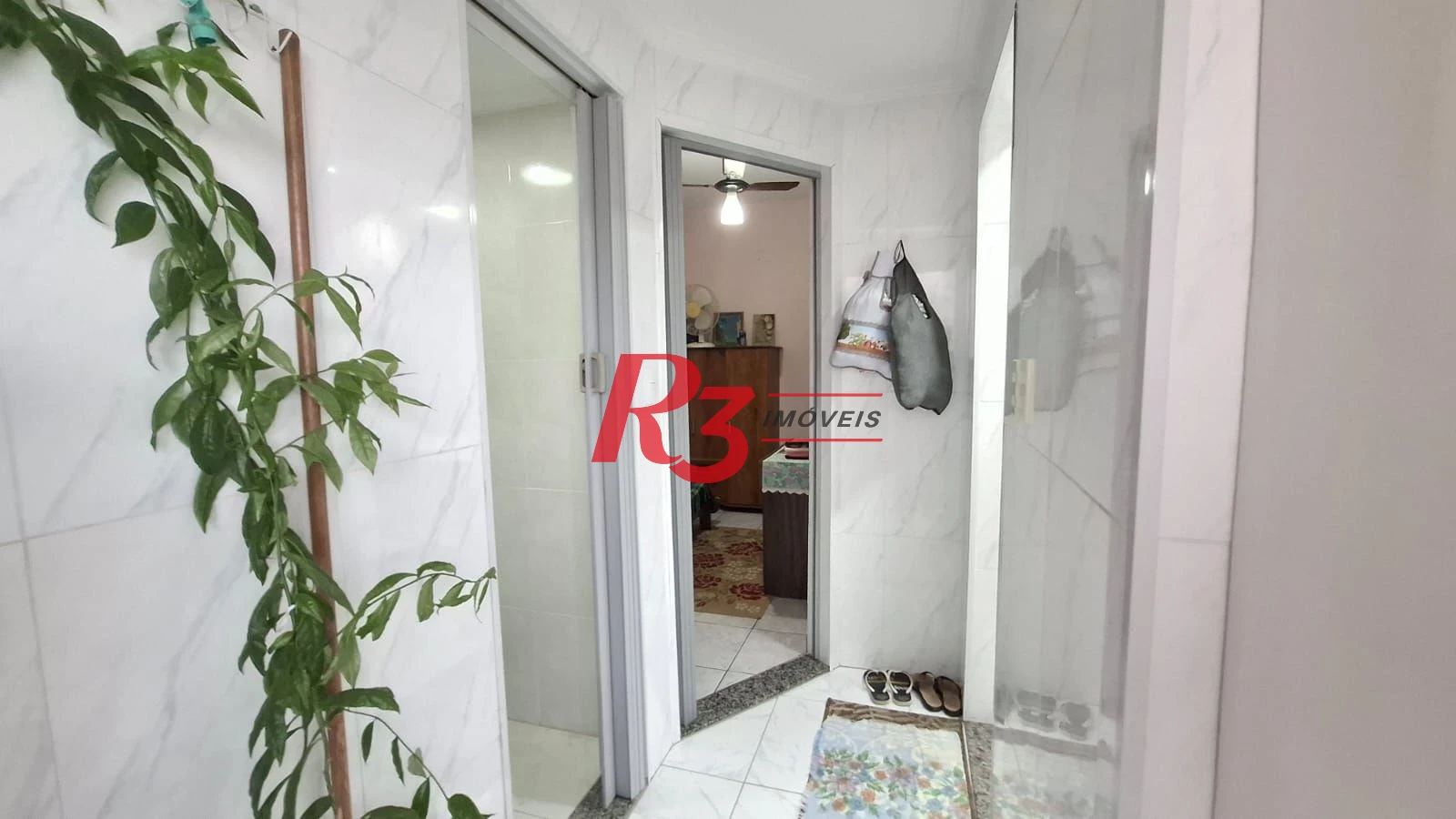 Apartamento com 2 dormitórios à venda, 96 m² por R$ 710.000,00 - Campo Grande - Santos/SP