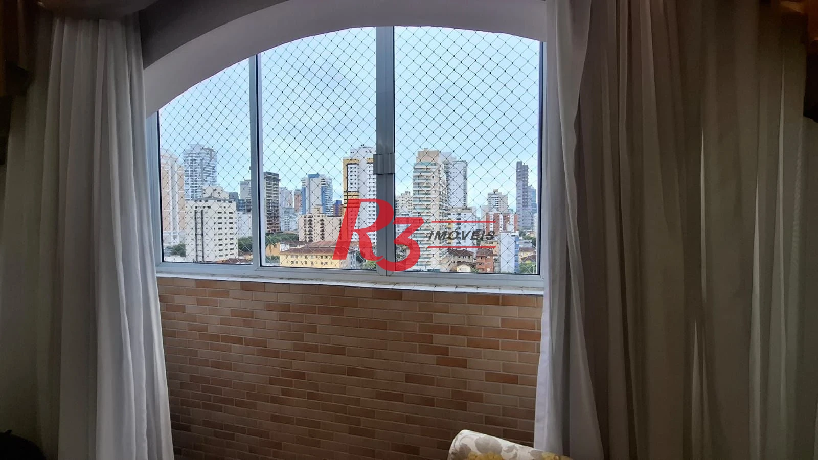 Apartamento com 2 dormitórios à venda, 96 m² por R$ 710.000,00 - Campo Grande - Santos/SP