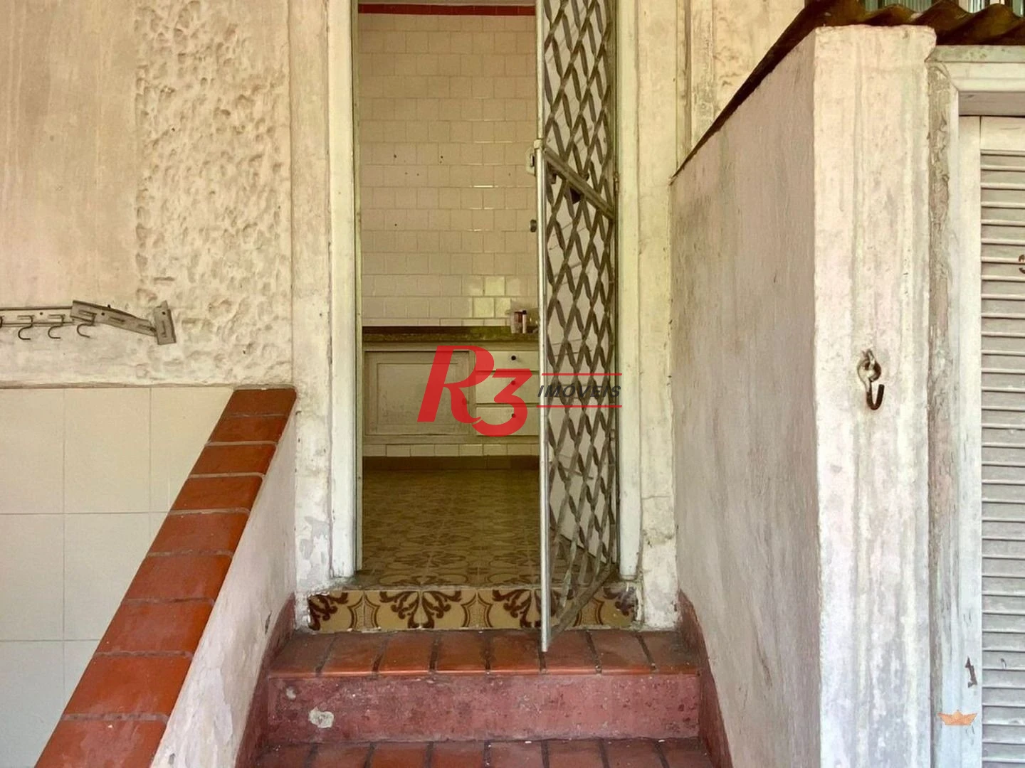 Casa com 2 dormitórios à venda, 350 m² por R$ 950.000,00 - Campo Grande - Santos/SP