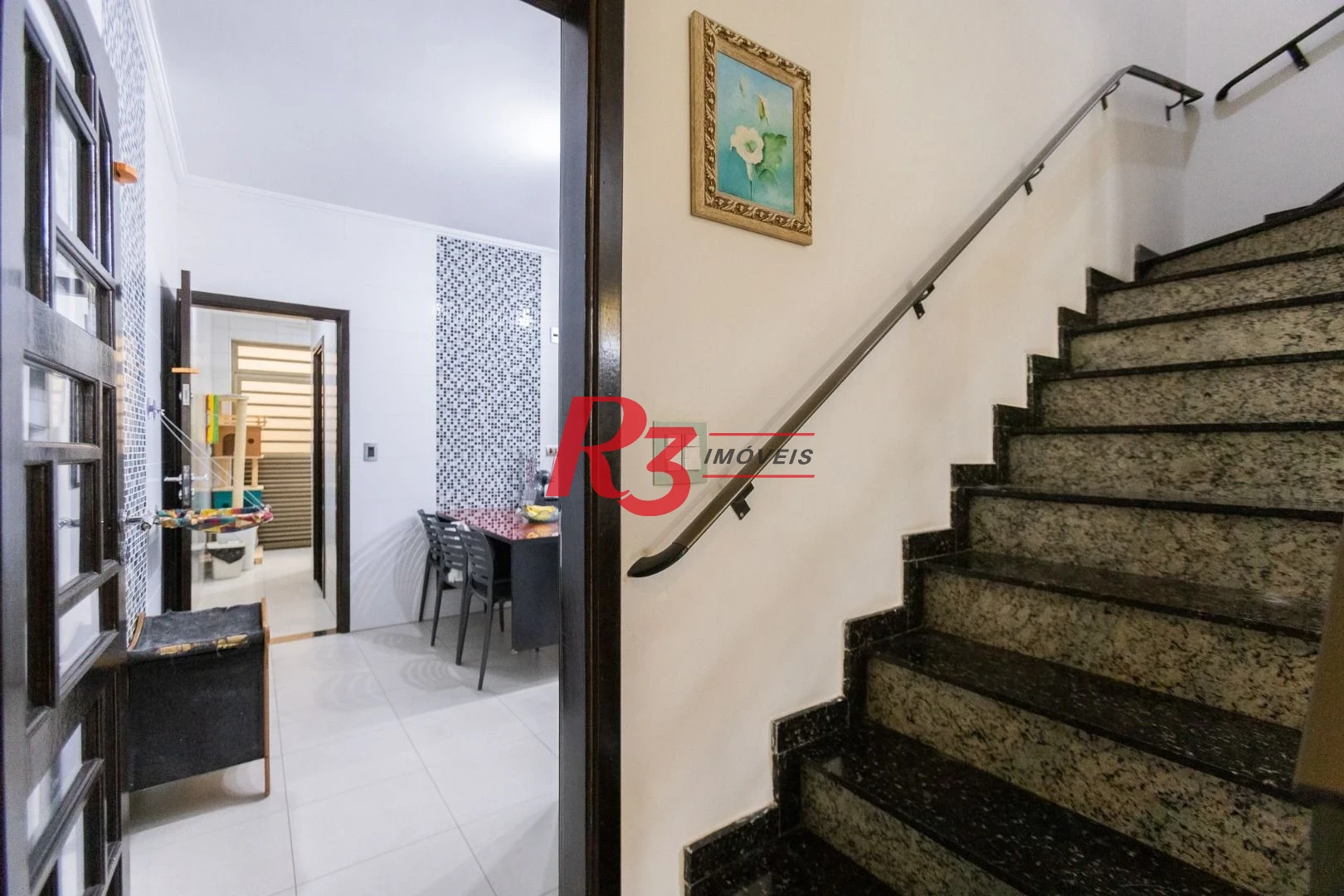 Casa com 3 dormitórios à venda, 159 m² por R$ 1.700.000,00 - Aparecida - Santos/SP