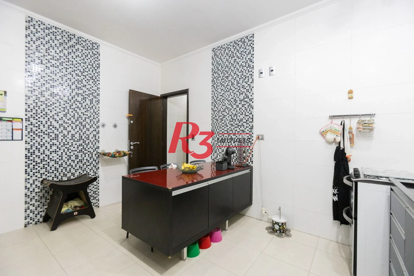 Casa com 3 dormitórios à venda, 159 m² por R$ 1.700.000,00 - Aparecida - Santos/SP