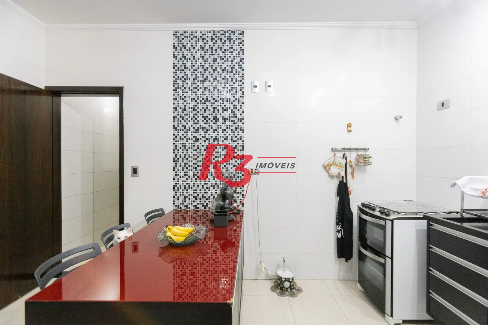 Casa com 3 dormitórios à venda, 159 m² por R$ 1.700.000,00 - Aparecida - Santos/SP