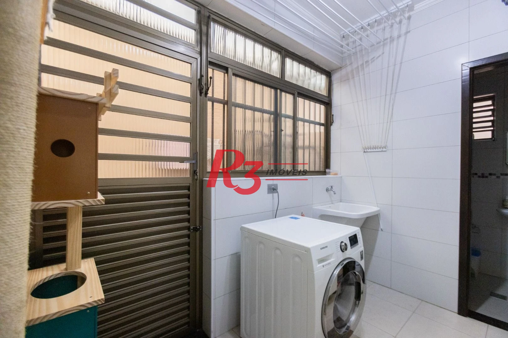Casa com 3 dormitórios à venda, 159 m² por R$ 1.700.000,00 - Aparecida - Santos/SP