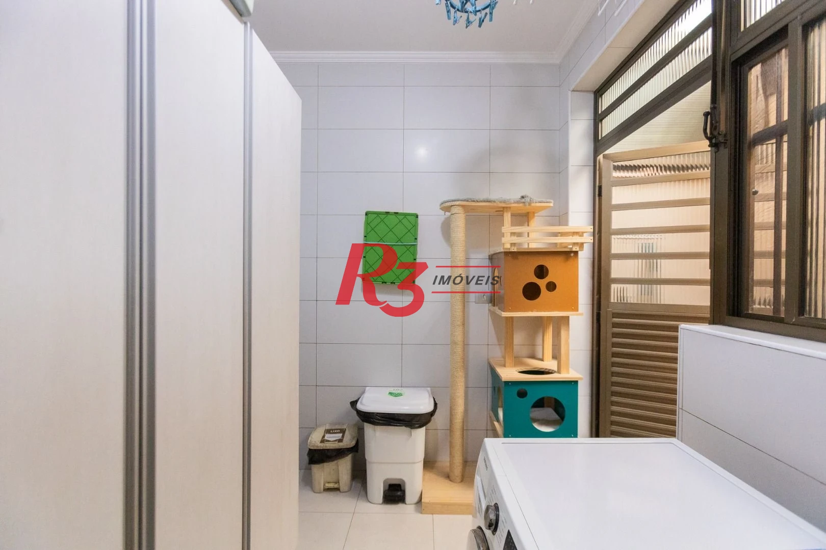 Casa com 3 dormitórios à venda, 159 m² por R$ 1.700.000,00 - Aparecida - Santos/SP