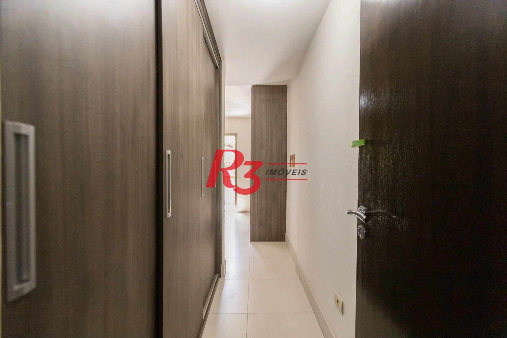 Casa com 3 dormitórios à venda, 159 m² por R$ 1.700.000,00 - Aparecida - Santos/SP
