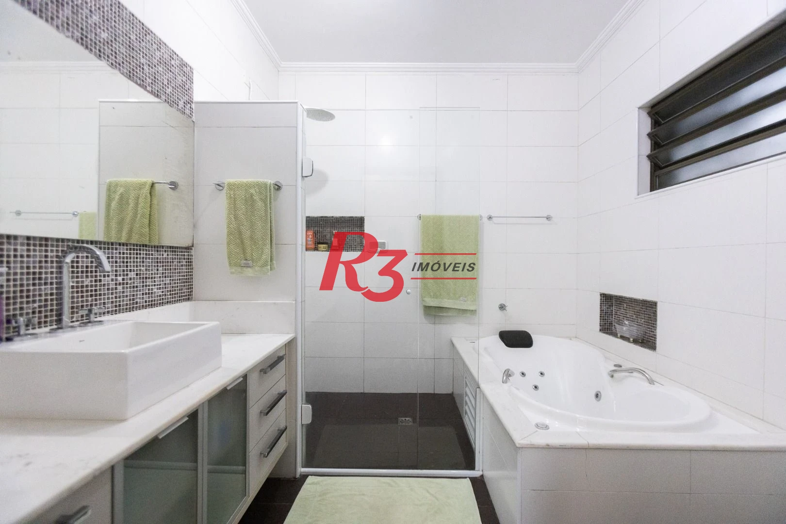 Casa com 3 dormitórios à venda, 159 m² por R$ 1.700.000,00 - Aparecida - Santos/SP
