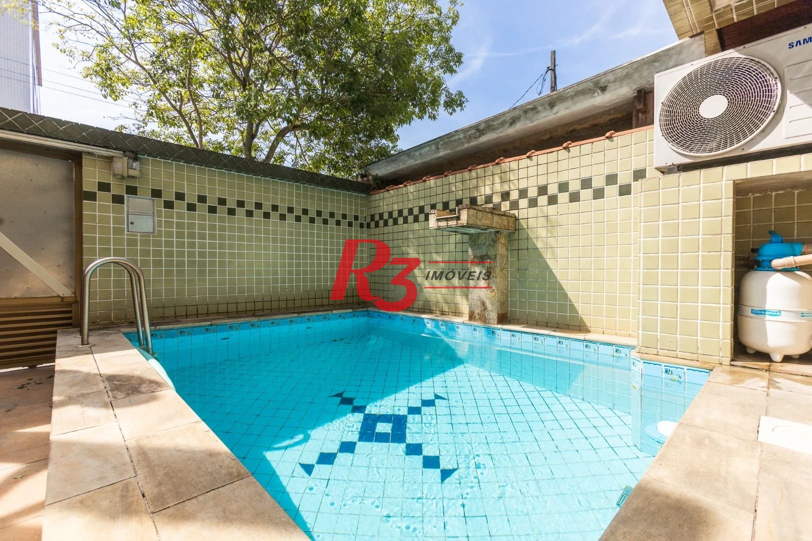 Casa com 3 dormitórios à venda, 159 m² por R$ 1.700.000,00 - Aparecida - Santos/SP