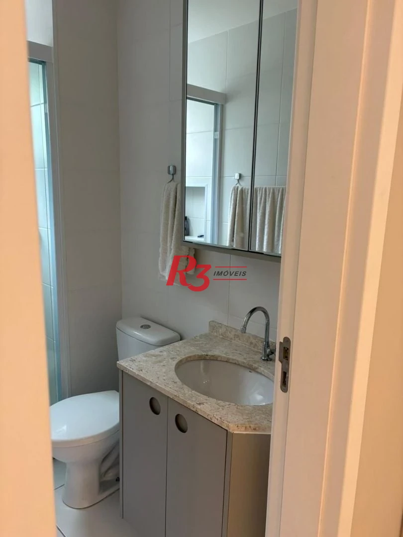 Apartamento com 2 dormitórios à venda, 62 m² por R$ 835.000,00 - Marapé - Santos/SP