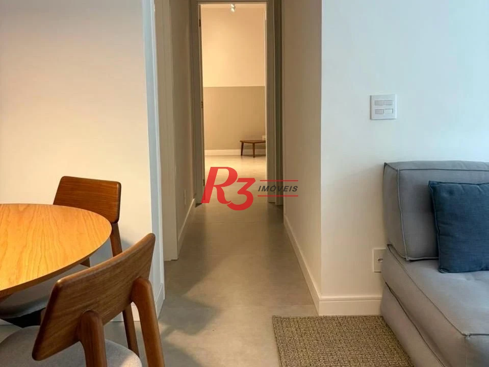 Apartamento com 2 dormitórios à venda, 62 m² por R$ 835.000,00 - Marapé - Santos/SP