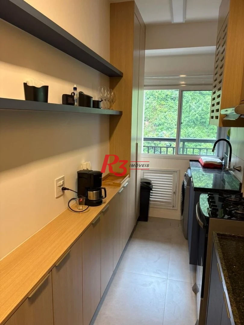 Apartamento com 2 dormitórios à venda, 62 m² por R$ 835.000,00 - Marapé - Santos/SP