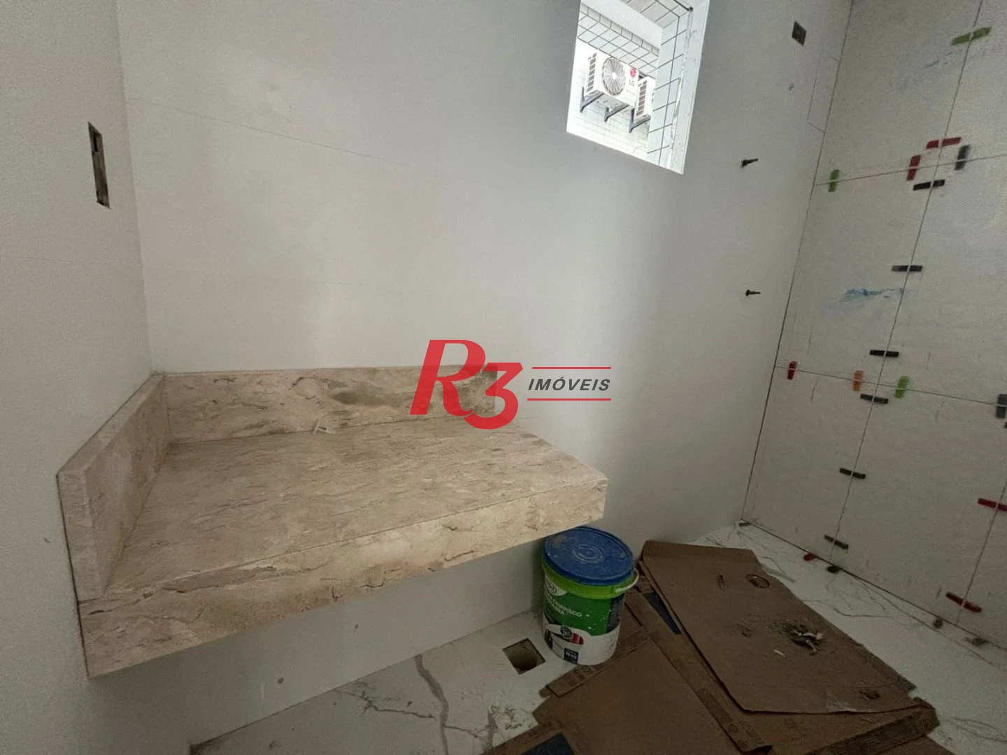 Casa com 3 dormitórios à venda, 120 m² por R$ 1.600.000,00 - Ponta da Praia - Santos/SP