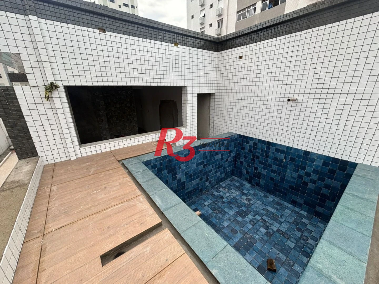 Casa com 3 dormitórios à venda, 132 m² por R$ 1.550.000,00 - Ponta da Praia - Santos/SP