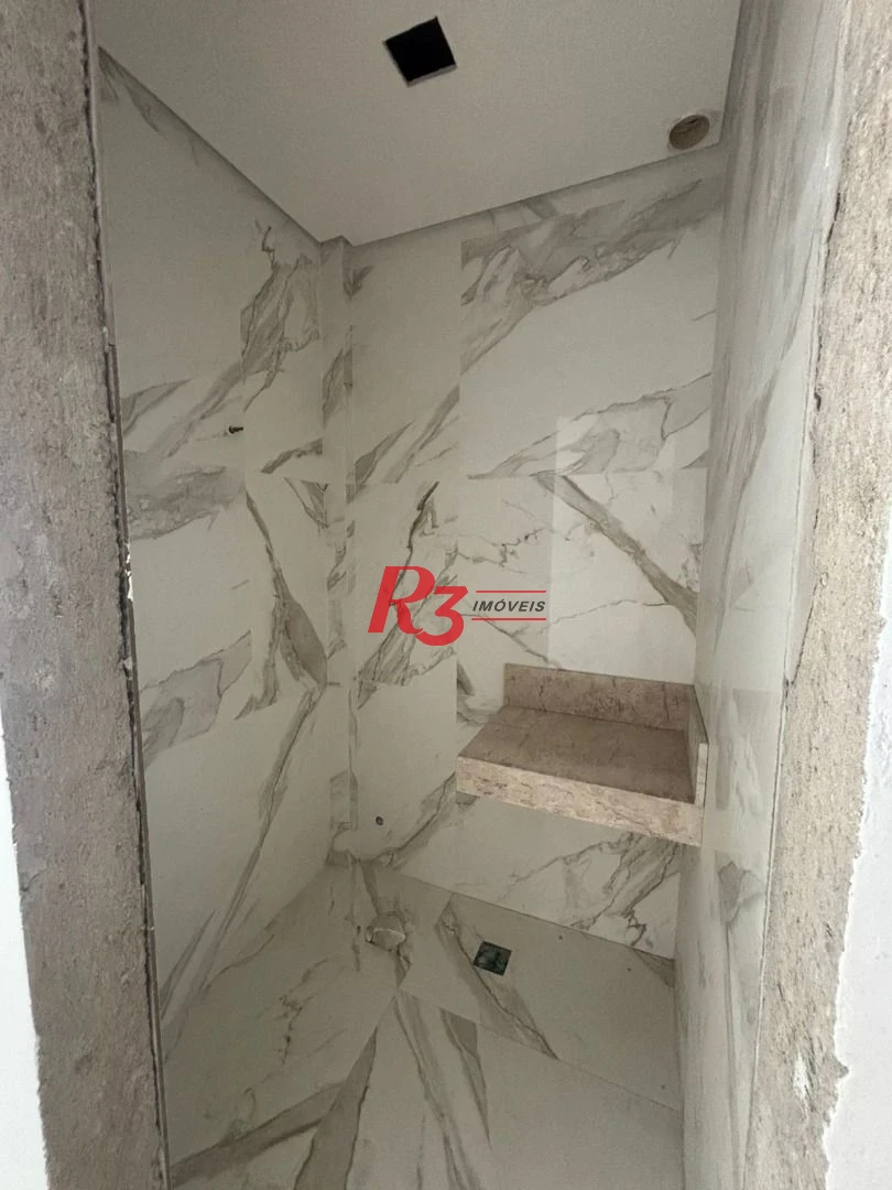 Casa com 3 dormitórios à venda, 132 m² por R$ 1.550.000,00 - Ponta da Praia - Santos/SP