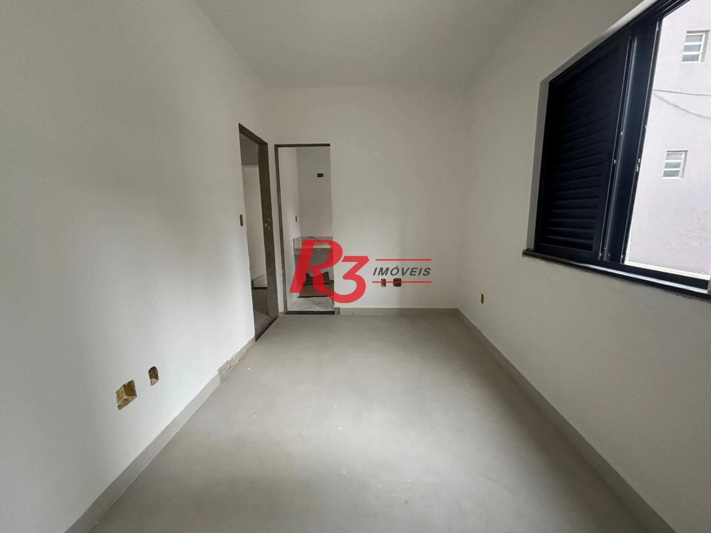 Casa com 3 dormitórios à venda, 132 m² por R$ 1.550.000,00 - Ponta da Praia - Santos/SP