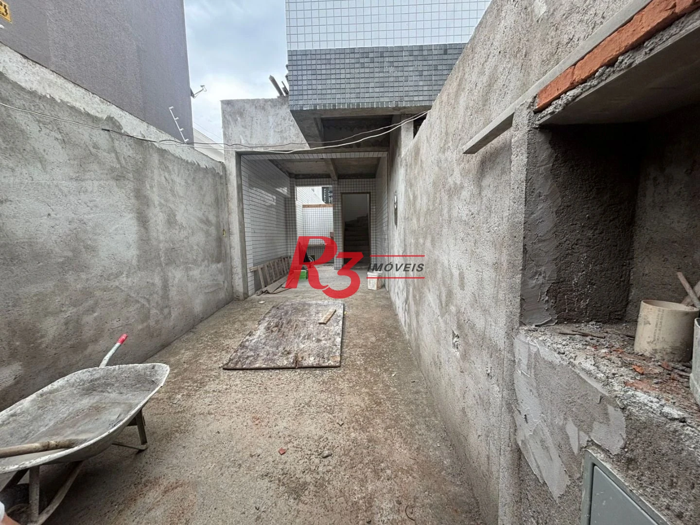 Casa com 3 dormitórios à venda, 132 m² por R$ 1.550.000,00 - Ponta da Praia - Santos/SP