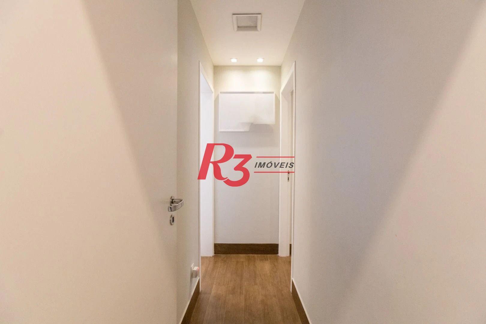 Apartamento com 2 dormitórios à venda, 103 m² por R$ 1.380.000,00 - Ponta da Praia - Santos/SP