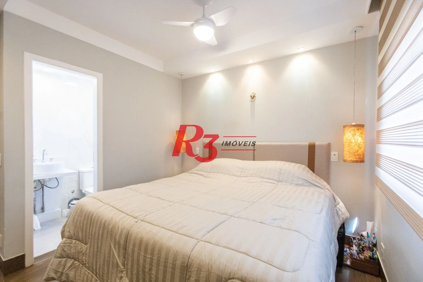 Apartamento com 2 dormitórios à venda, 103 m² por R$ 1.380.000,00 - Ponta da Praia - Santos/SP