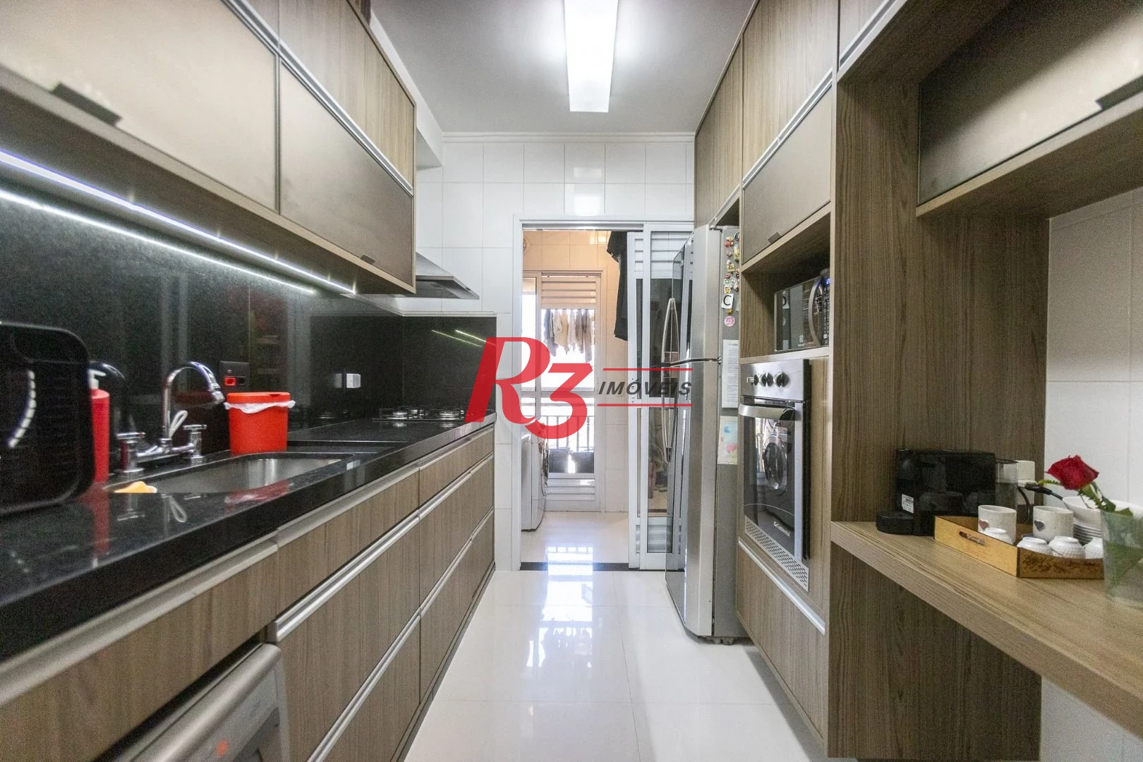 Apartamento com 2 dormitórios à venda, 103 m² por R$ 1.380.000,00 - Ponta da Praia - Santos/SP