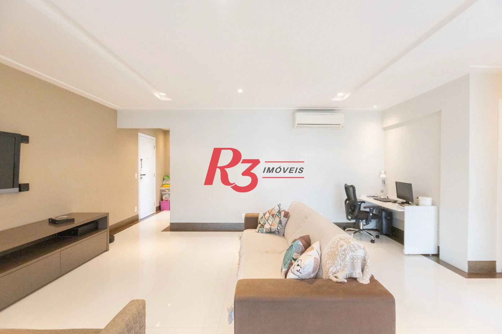 Apartamento com 2 dormitórios à venda, 103 m² por R$ 1.380.000,00 - Ponta da Praia - Santos/SP