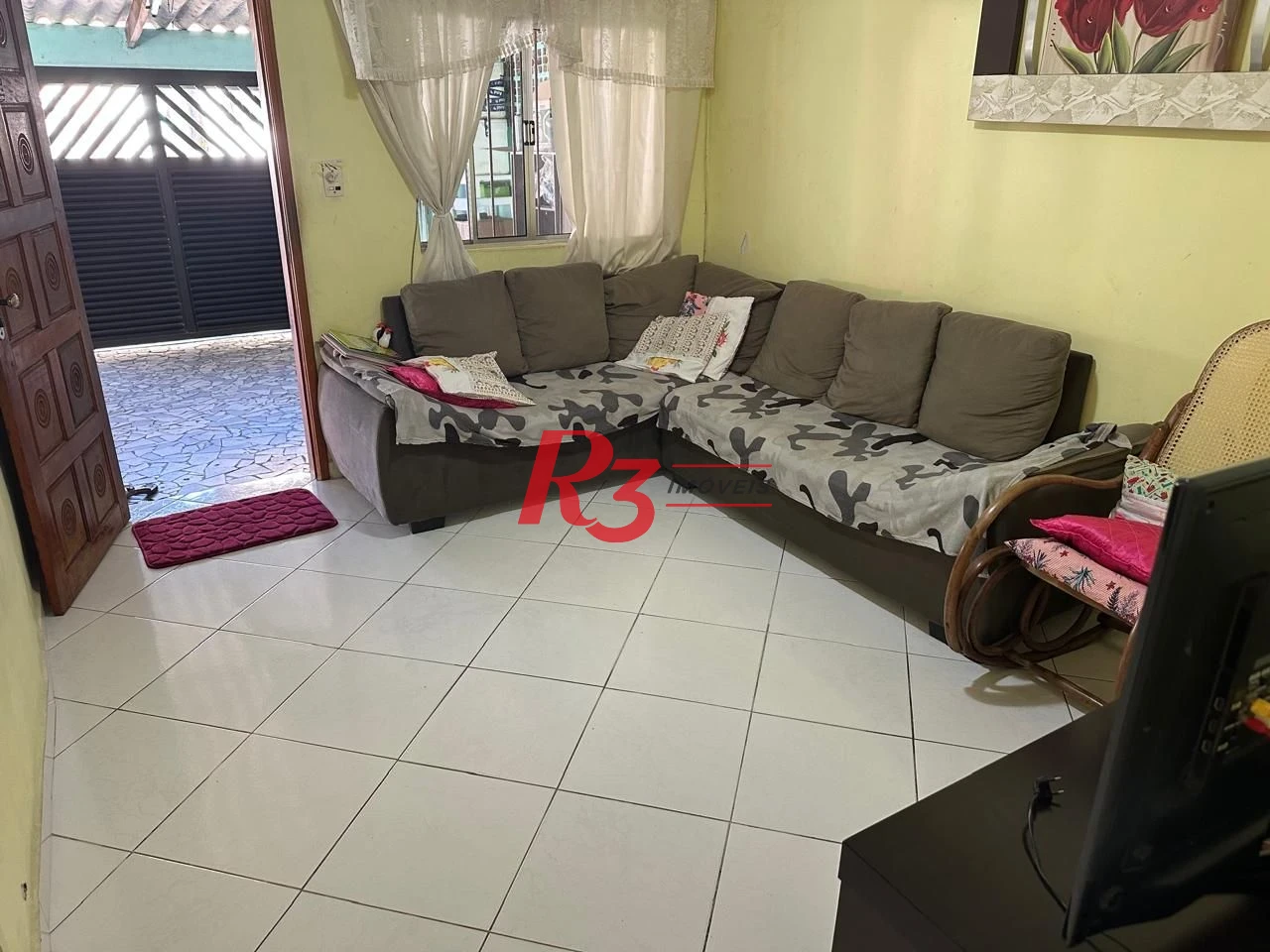 Casa com 3 dormitórios à venda, 140 m² por R$ 410.000,00 - Areia Branca - Santos/SP