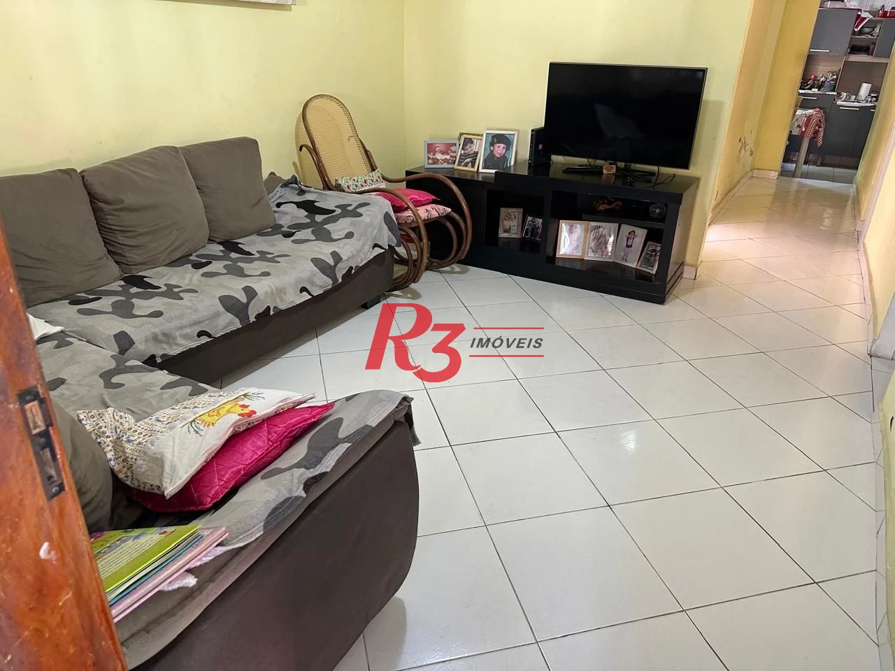 Casa com 3 dormitórios à venda, 140 m² por R$ 410.000,00 - Areia Branca - Santos/SP