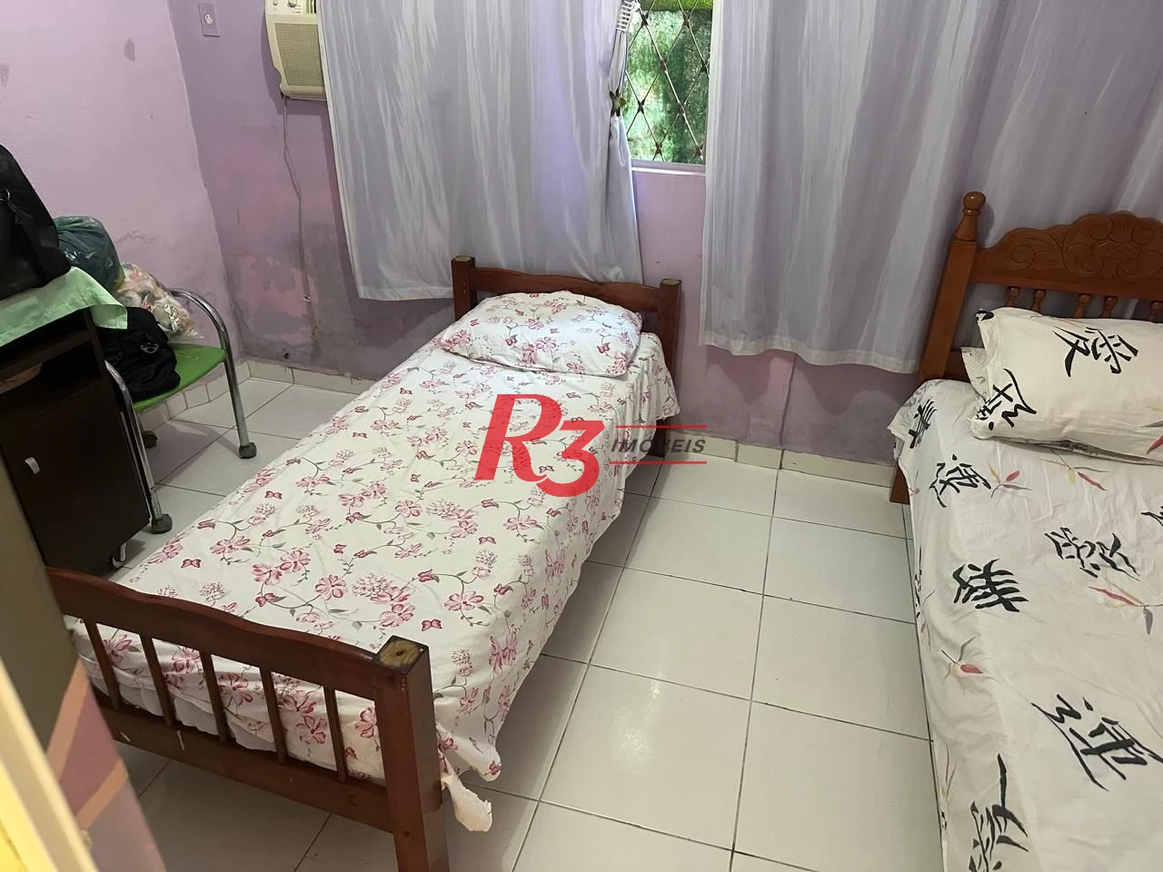 Casa com 3 dormitórios à venda, 140 m² por R$ 410.000,00 - Areia Branca - Santos/SP