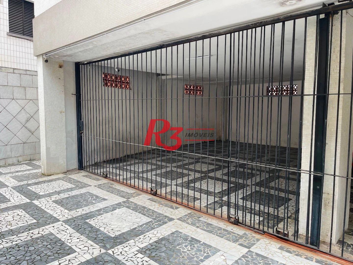 Apartamento com 1 dormitório à venda, 48 m² por R$ 345.000,00 - Encruzilhada - Santos/SP