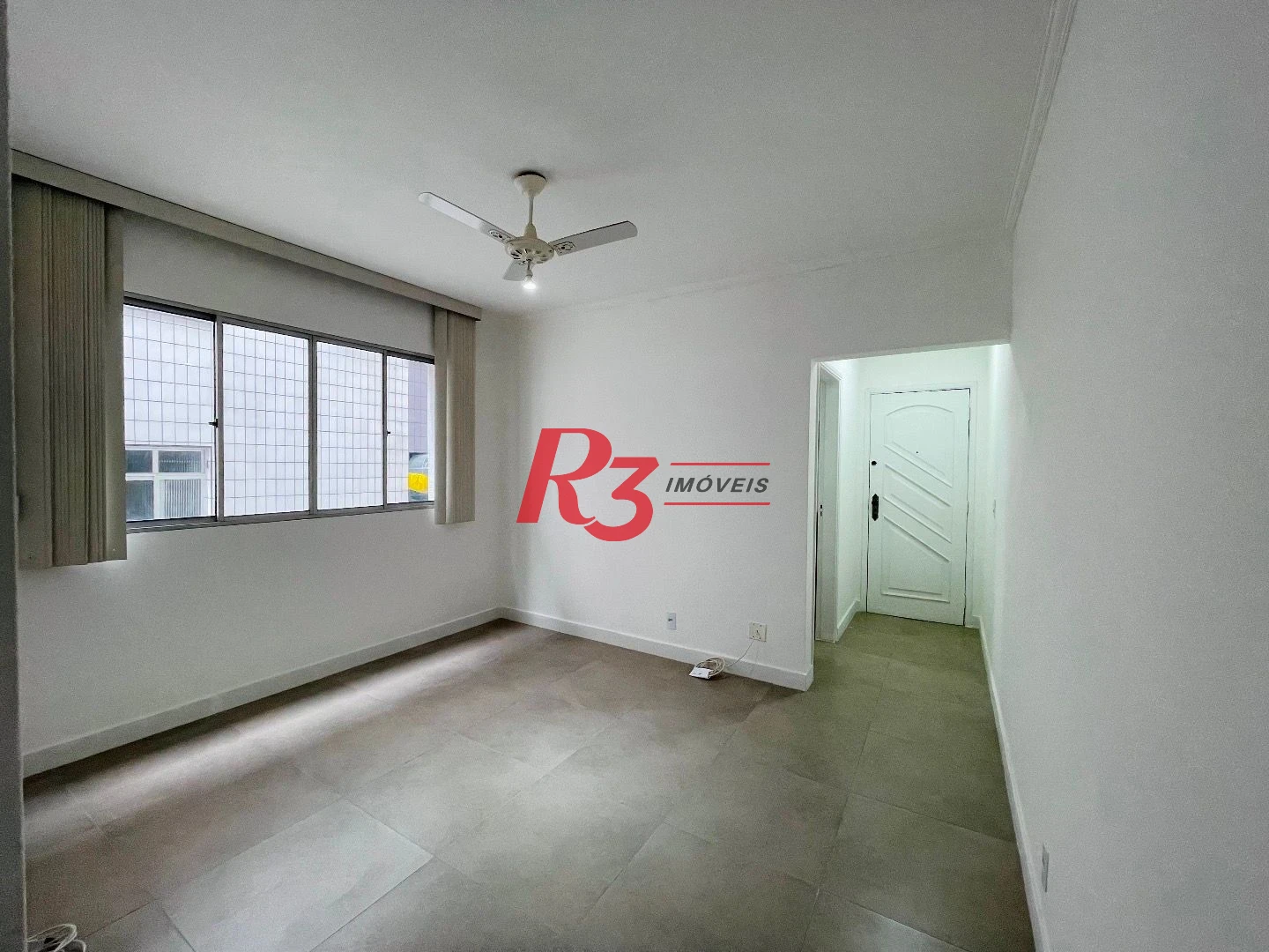 Apartamento com 1 dormitório à venda, 48 m² por R$ 345.000,00 - Encruzilhada - Santos/SP